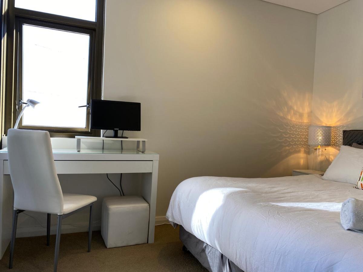 Governor Luxe 1 Bedroom Apartment In The Heart Of Barton Wifi Gym Wine Secure Parking Canberra Kingston Exteriör bild