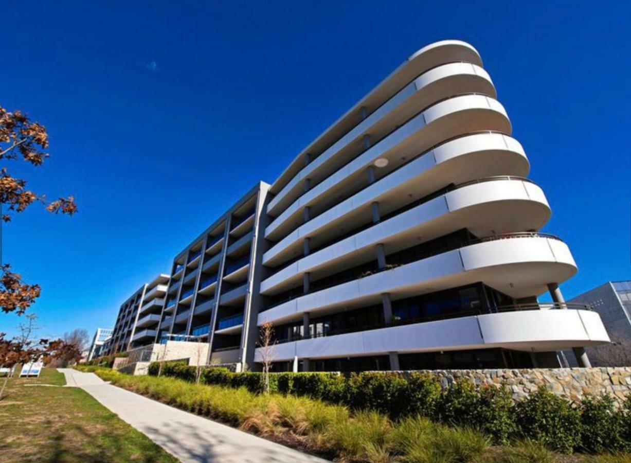 Governor Luxe 1 Bedroom Apartment In The Heart Of Barton Wifi Gym Wine Secure Parking Canberra Kingston Exteriör bild